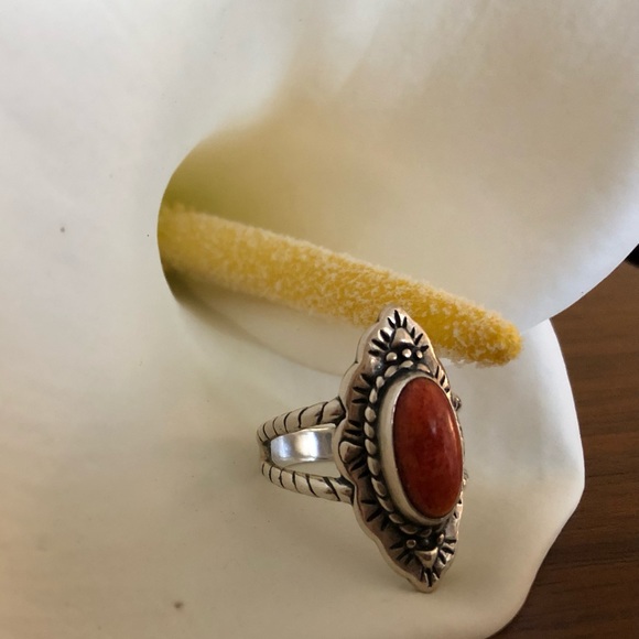 Vintage Sterling Silver Southwest Ring - Picture 2 of 6